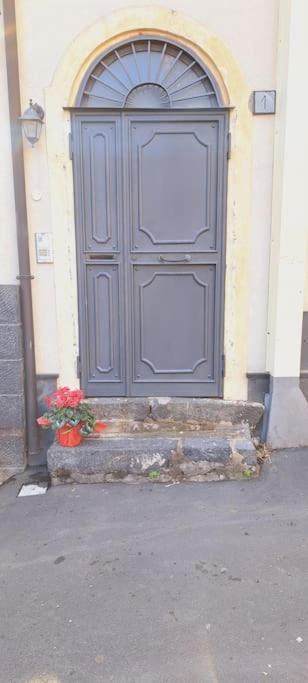Апартаменты Odeonhouse - Catania - Parking Included Экстерьер фото